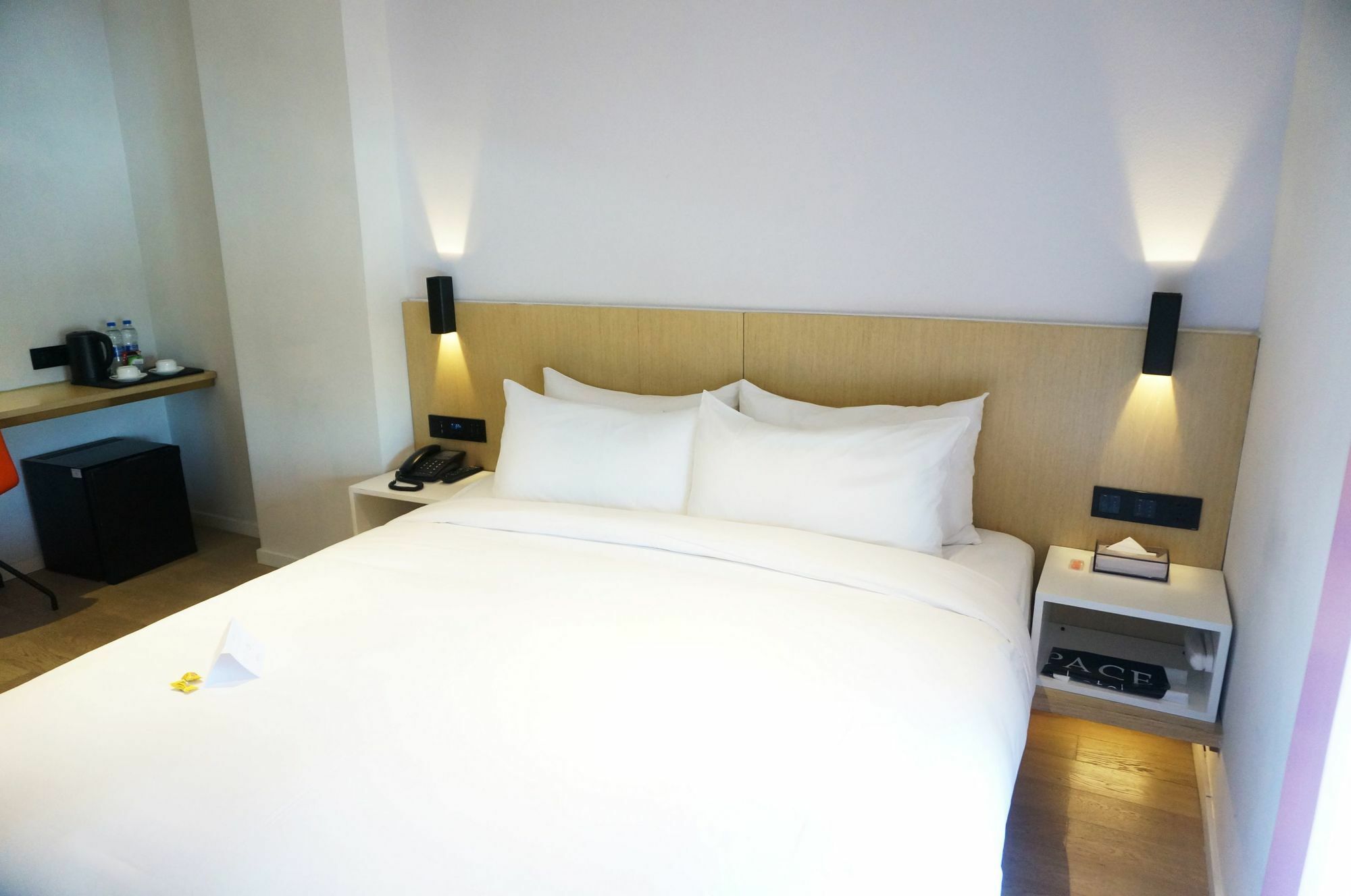 Pace Hotel Suzhou Renmin Branch Bagian luar foto