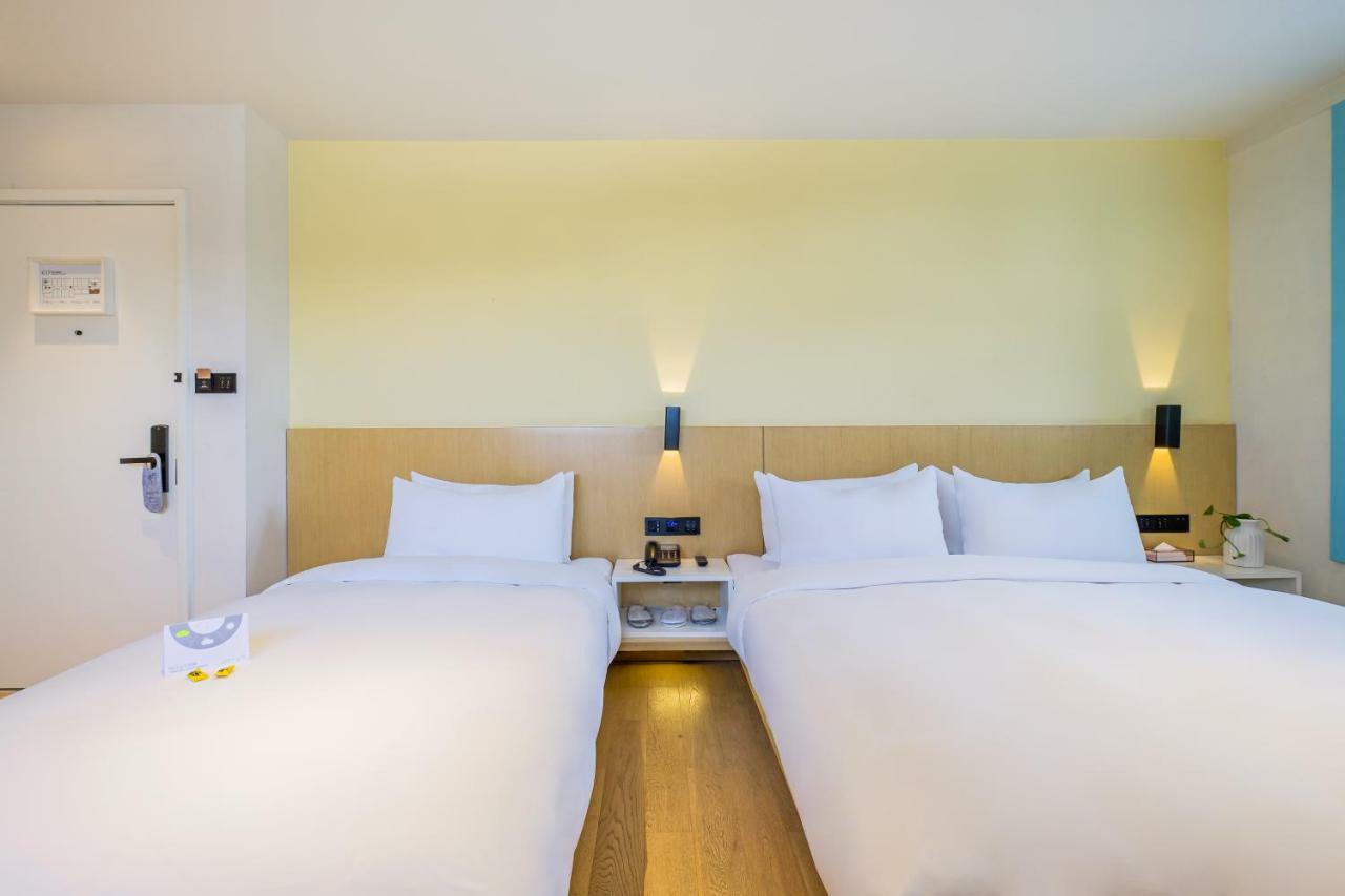 Pace Hotel Suzhou Renmin Branch Bagian luar foto